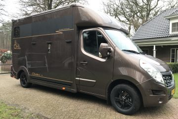 paardenvrachtwagen 2-paards