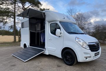 Hulshof Horsetrucks stallion