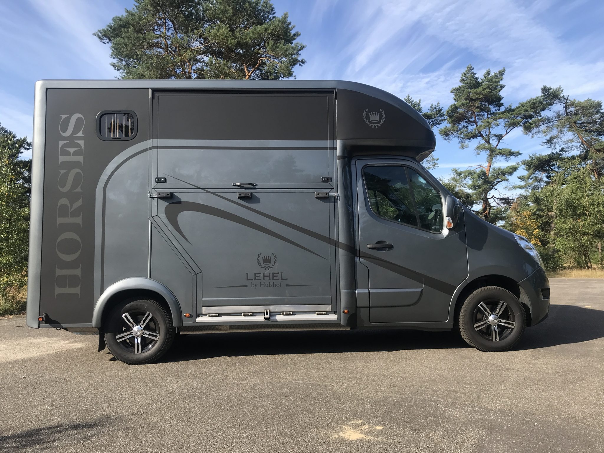 Paardenwagen B Rijbewijs Te Koop - Bloemen