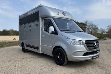 Mercedes paardenwagen