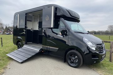 Pferdetransporter Opel