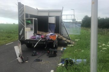 paardenvrachtwagen schade